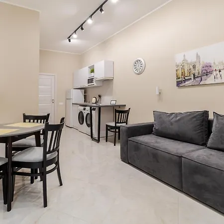 Luxury Flat In Downtown 2 Lwów