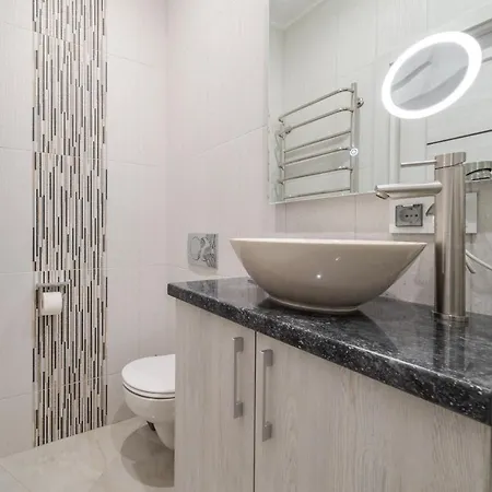 Luxury Flat In Downtown 2 Apartment Lviv